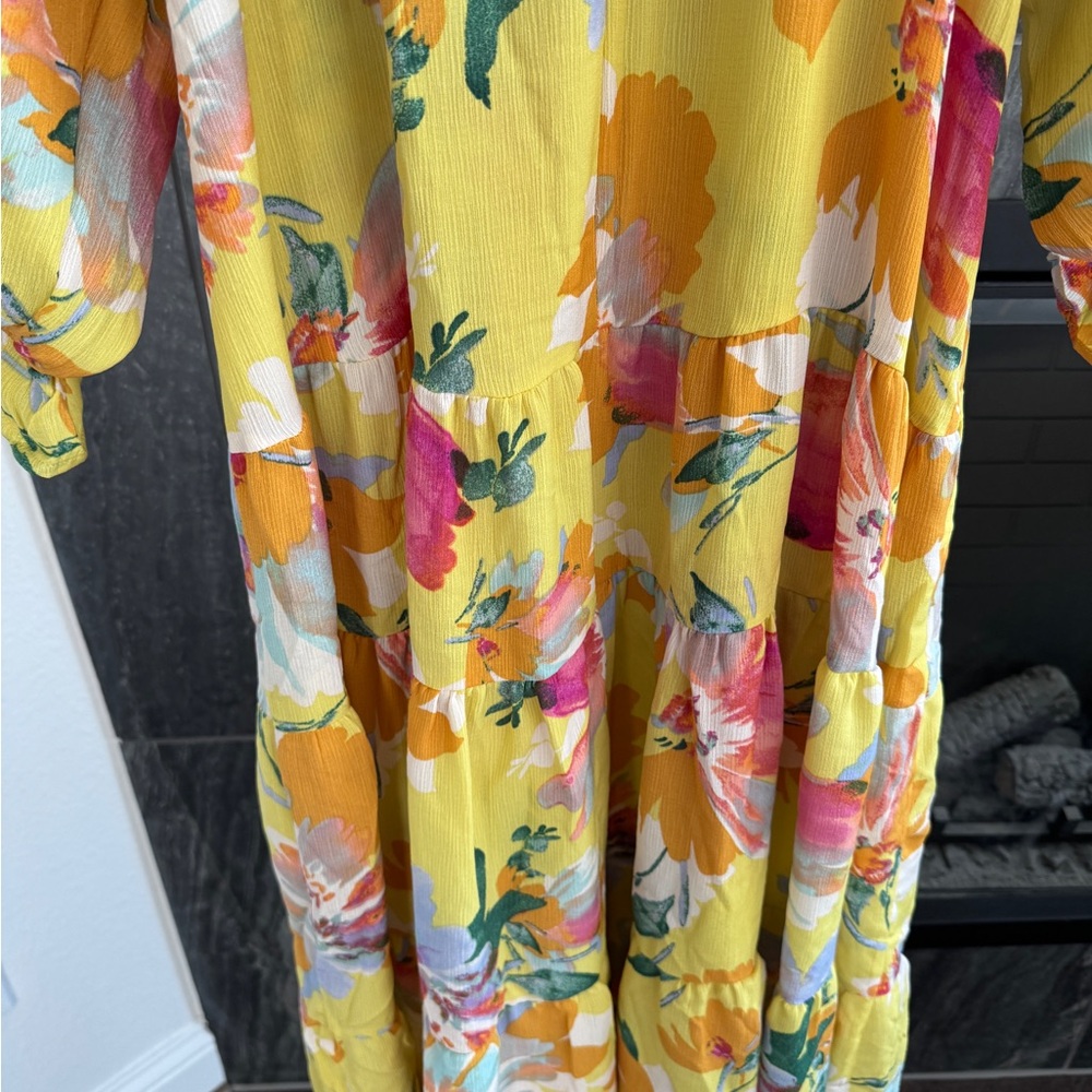 Easel PRINTED BLINK TIERED MAXI DRESS NWT - Picture 4 of 9